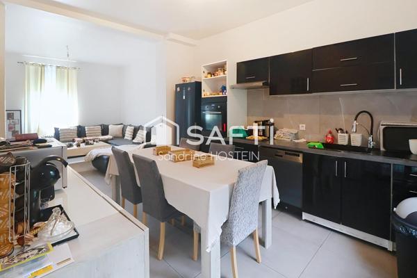 Maison avec 3 chambres, terrasse et jardin!