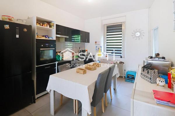Maison avec 3 chambres, terrasse et jardin!