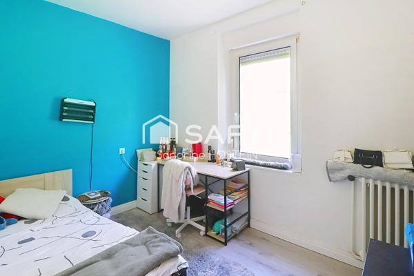 Maison avec 3 chambres, terrasse et jardin!