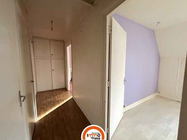 APPARTEMENT 2 PIÈCES CENTRE-VILLE