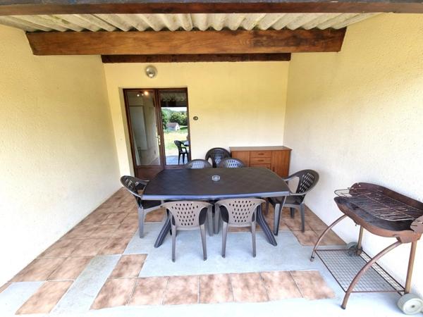 Appartement 2 pièces 49 m2, à SAINT GENIES (Dordogne)