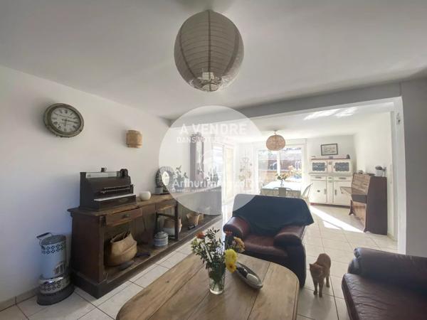 Vente                                                      Maison
                        
                     7 pièces                      148 m2                     à Saint-Brevin-les-Pins
