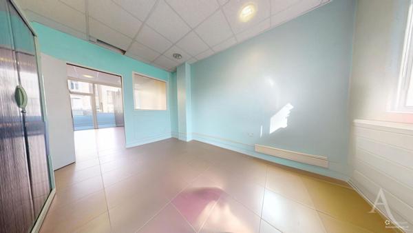 Local commercial Grenoble 6 pièce(s) 69,52 m2