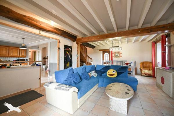 Maison à vendre |                                       Monthou-sur-Bièvre |                                        6 pièces  |  135 m²