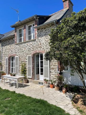 Vente Maison de luxe Dinard 5 Pièces 98 m²