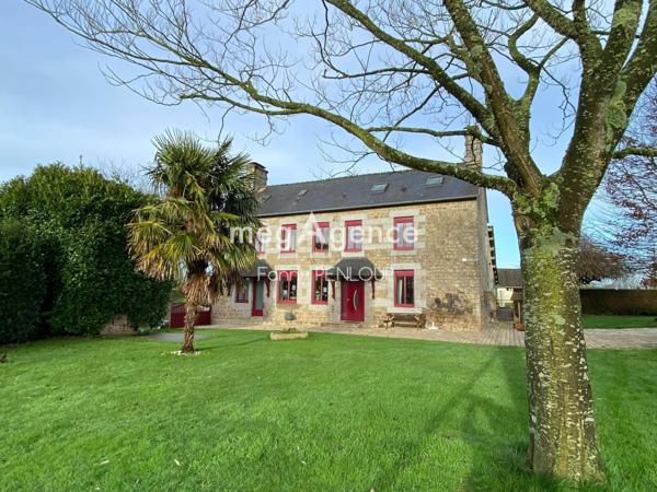 Maison à Saint-Hilaire-du-Harcouët, 50600 - 7 pièces 180m²