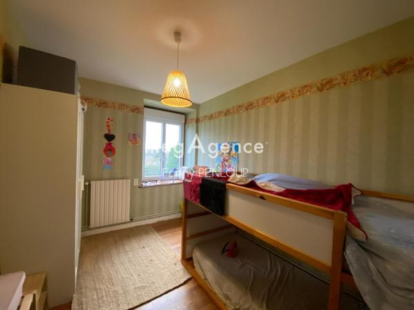 Maison à Saint-Hilaire-du-Harcouët, 50600 - 7 pièces 180m²