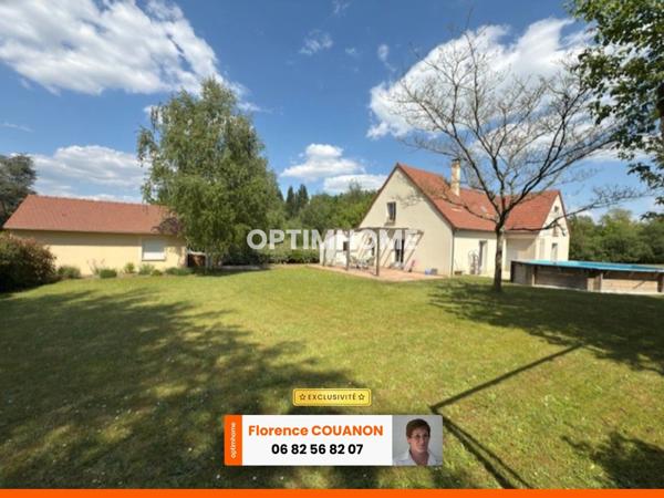 Belle maison de 137 m² à vendre 5 pièces à SAINT CYR SOUS DOURDAN. A10, beau jardin et une piscine chauffée non enterrée.