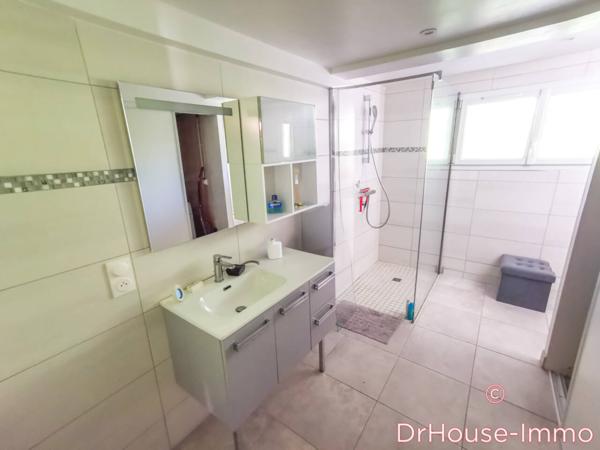 Maison à vendre 6 pièces de 137 m²