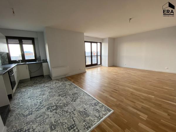 A louer CHATEAUROUX appartement  de type 3 hyper centre ville