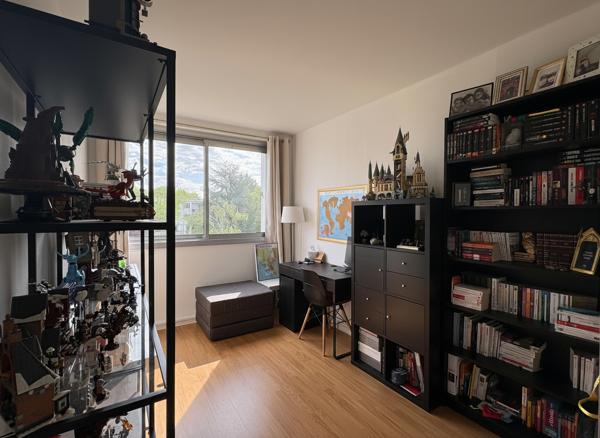 APPARTEMENT MARLY LE ROI - 4 pièce(s) - 66 m2