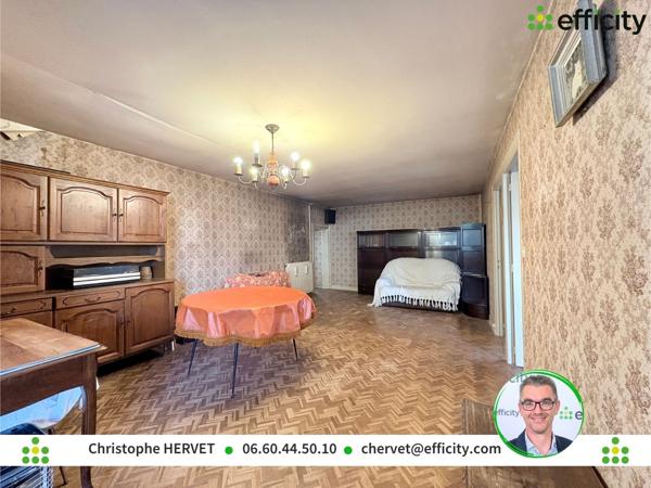 Maison
         4 pièces
        - 87 m²