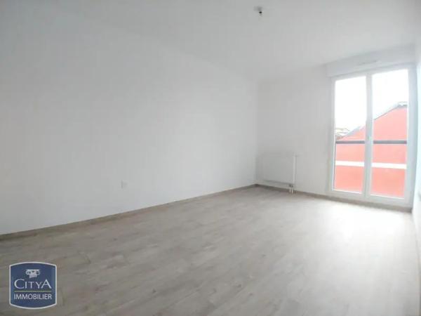 Appartement à louer 2 pièces 39.94m² Armentières (59280)