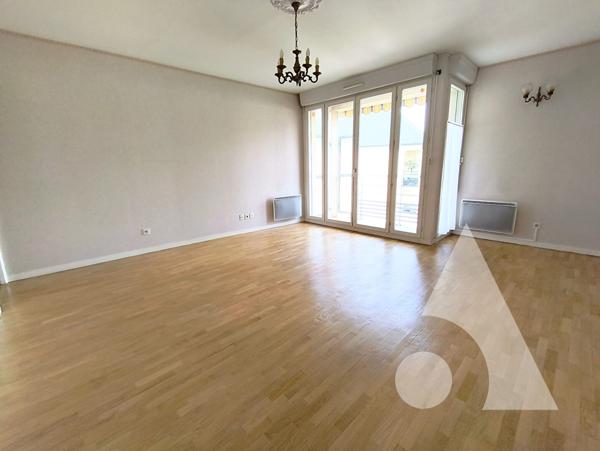 Appartement 4 pièces 75.81 m2