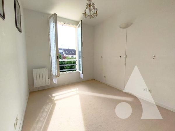 Appartement 4 pièces 75.81 m2