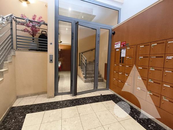 Appartement 4 pièces 75.81 m2