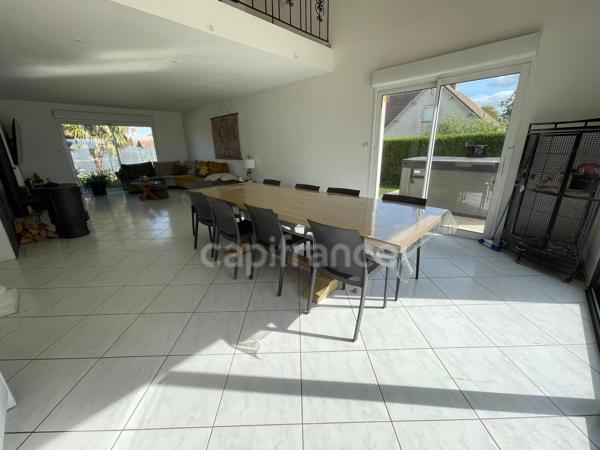 PAVILLON SUR SOUS SOL 6 CHAMBRES, HABITABLE PLAIN PIED