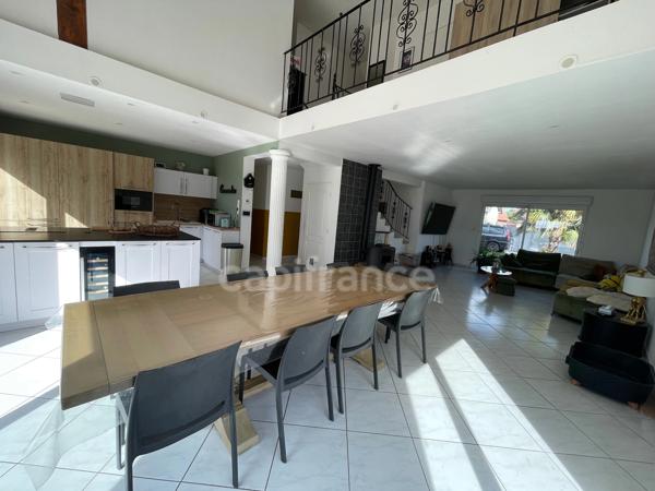 PAVILLON SUR SOUS SOL 6 CHAMBRES, HABITABLE PLAIN PIED