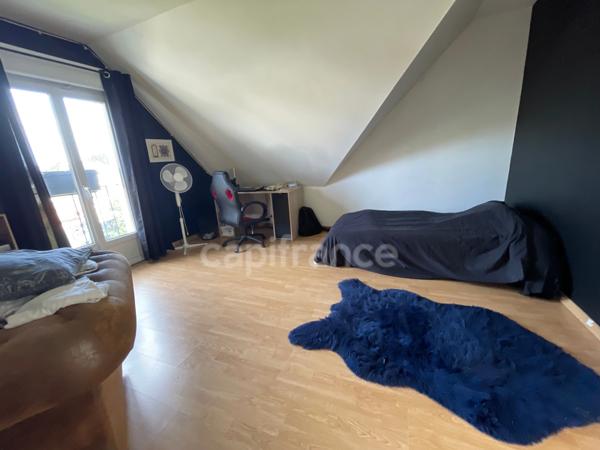 PAVILLON SUR SOUS SOL 6 CHAMBRES, HABITABLE PLAIN PIED