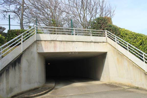 Garage à l'embarcadère pour l'île de Bréhat