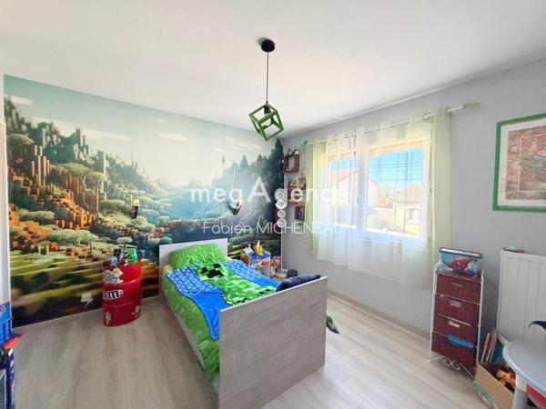 Maison à CHOLET, 49300 - 6 pièces 130m²