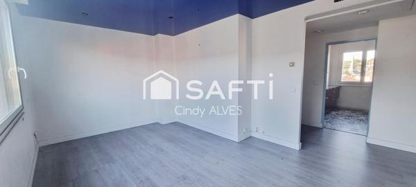 Appartement T3 avec ascenseur, cave et parking.