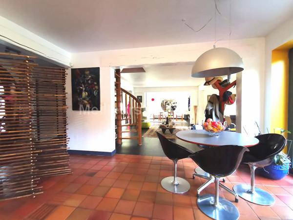 Semi Plain-Pied 250 m2, 5 chambres,  Parc Arboré, Piscine Maubeuge