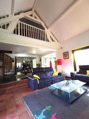 Semi Plain-Pied 250 m2, 5 chambres,  Parc Arboré, Piscine Maubeuge