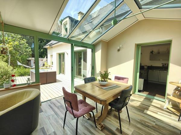 Maison 472 500 € Kerlaz 5 p 143 m² DPE C