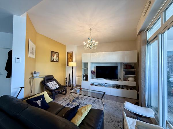 Appartement 3 pièce(s) 2 chambre(s) 92.59 m²