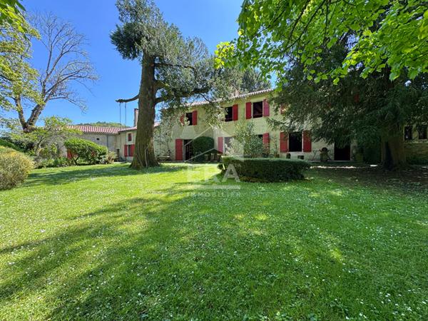 A vendre, splendide Demeure de Prestige avec un parc arboré de 5 695 m2