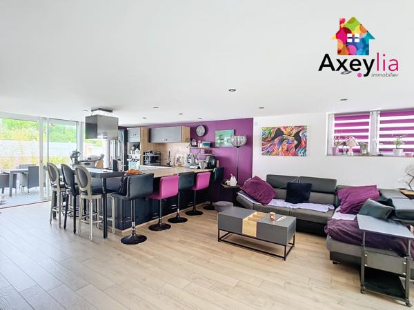 A VENDRE - RIORGES - MAISON ENTIÈREMENT RÉNOVÉE AVEC 4 CHAMBRES ET TERRAIN