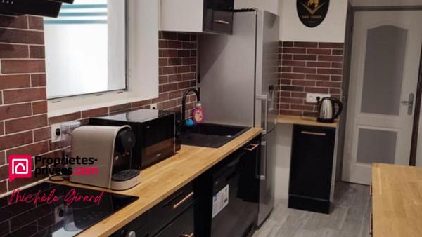 ROANNE  -  APPARTEMENT T4