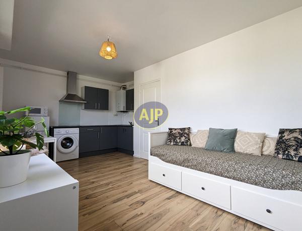 Location appartement Pontivy : 410 € - AJP Immobilier Pontivy