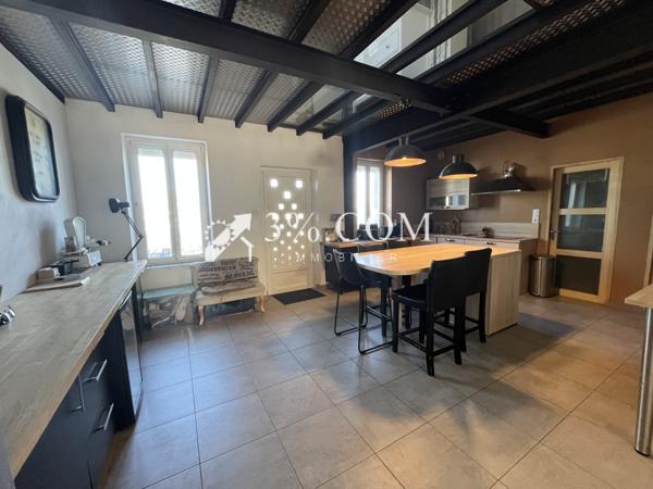 Maison 5 pièce(s) 3 chambre(s) 145 m²