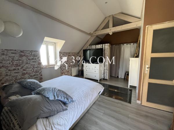 Maison 5 pièce(s) 3 chambre(s) 145 m²