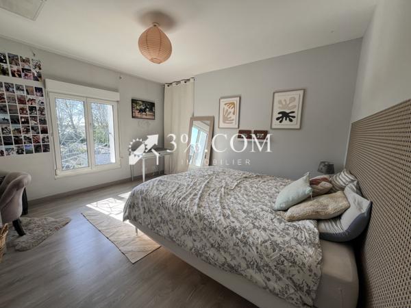 Maison 5 pièce(s) 3 chambre(s) 145 m²