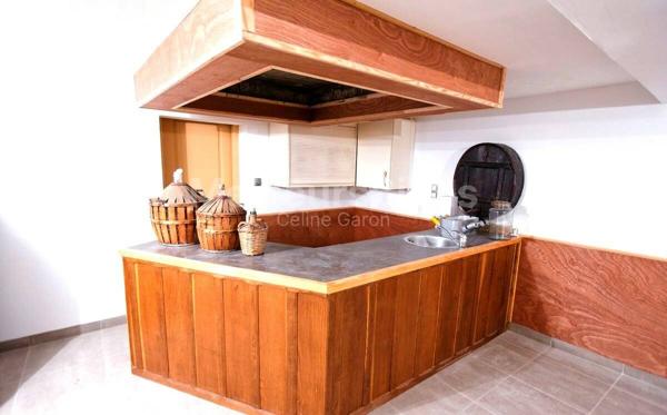 Magnifique maison de ville en rue piétonne