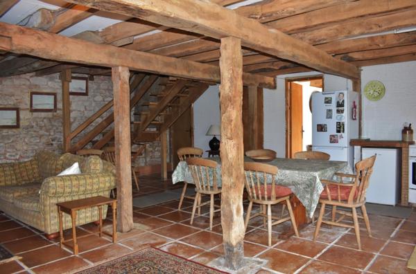 Ravissante propriété sur 12 Ha attenants, très calme sans voisinage Gourdon