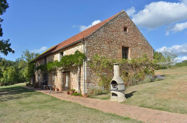 Ravissante propriété sur 12 Ha attenants, très calme sans voisinage Gourdon