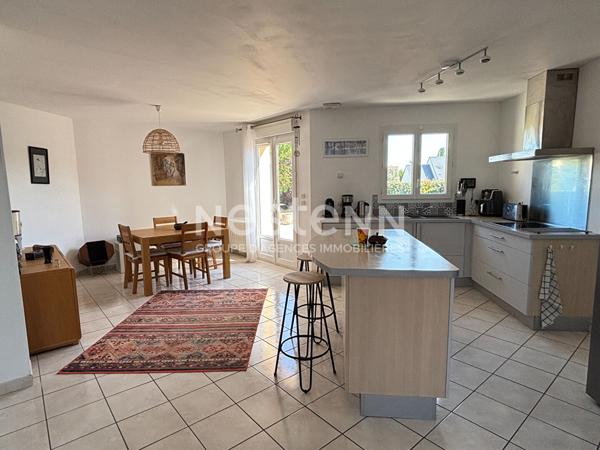 Maison familiale 4 chambres, 151 m² au sol, sans travaux à Mayet