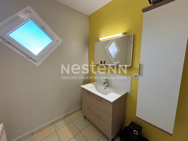 Maison familiale 4 chambres, 151 m² au sol, sans travaux à Mayet