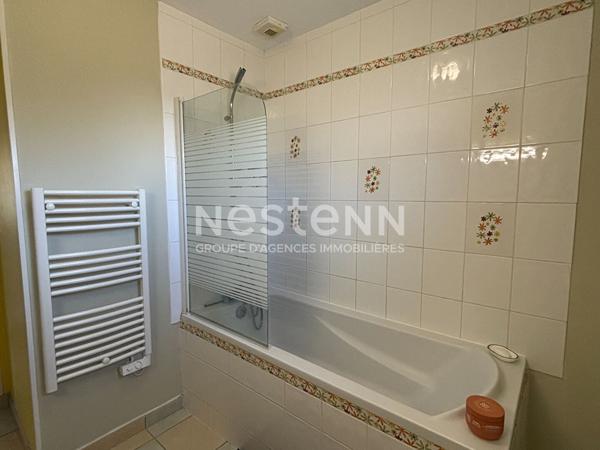 Maison familiale 4 chambres, 151 m² au sol, sans travaux à Mayet