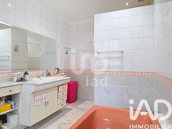 Maison à vendre 5 pièces 141 m² Vierzon
