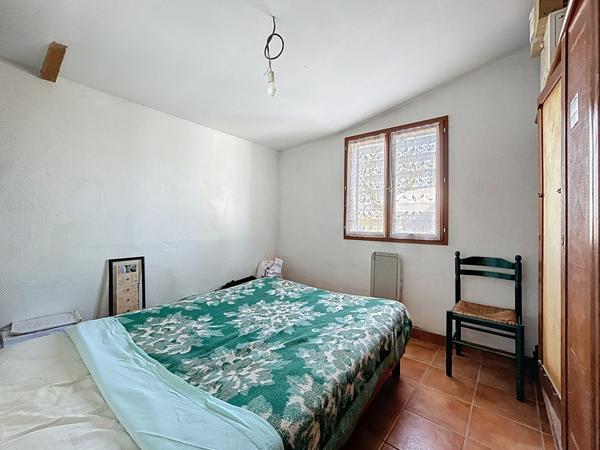 Sur la commune de Illifaut, à moins d’un quart d’heure de la commune de Saint Meen le grand et à 10 minutes de Mauron.