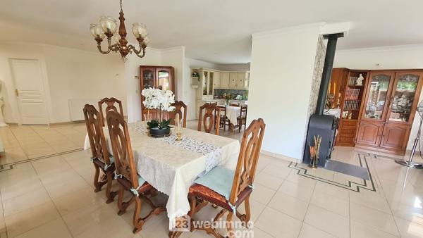 Maison 230 m² à Milly-la-Forêt 91490