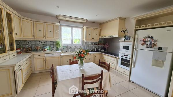 Maison 230 m² à Milly-la-Forêt 91490