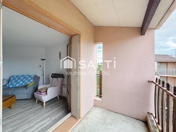 Appartement T3, dernier étage, balcon vue Pyrénées à rafraichir