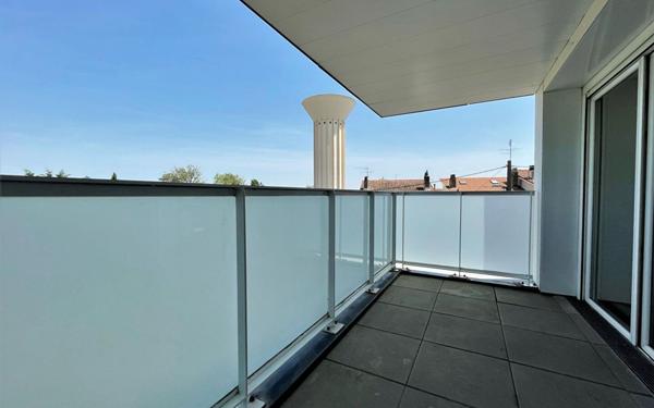 Appartement à louer    3 pièces • 58,62 m2 Blagnac