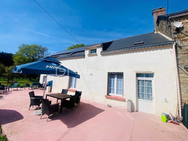 Maison de village de 143,97 m²